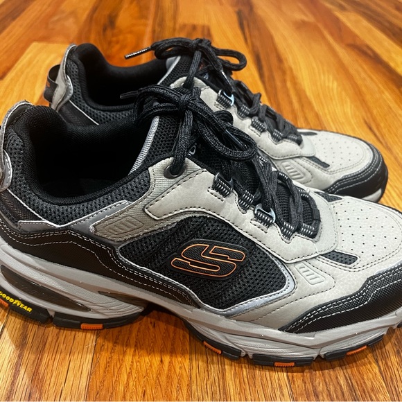 Skechers Men's 7.5 Wide Vigor 3.0  Goodyear Rubber‎ Outsole Oxford,Taupe/Black - Picture 4 of 8